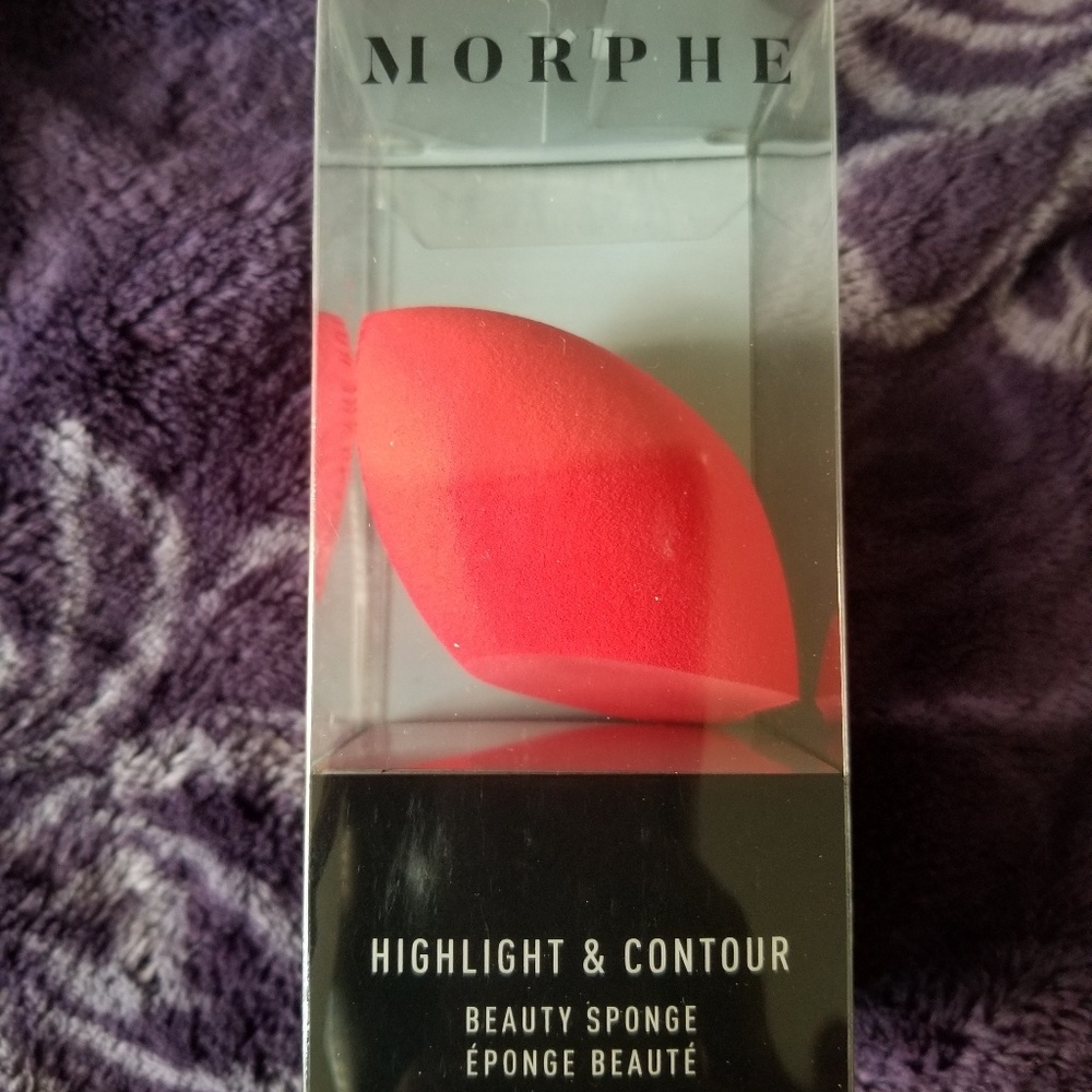 Morphe Highlight & Contour sponge